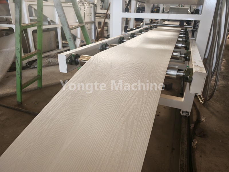 LVT zemin makinesi başarıyla test edildi