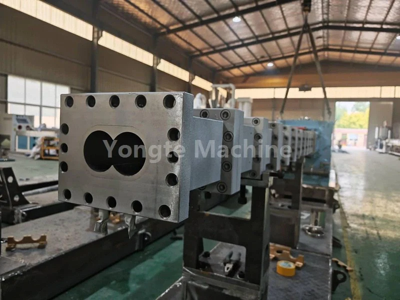 WPC decking production machine factory