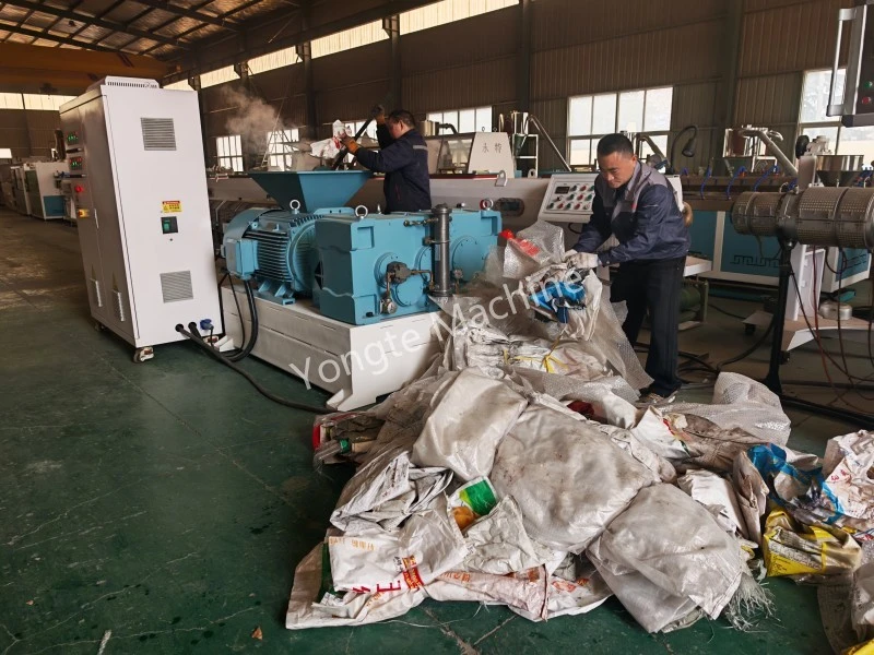 Paralel Çift Vidalı Ekstruder Afrika Plastik Film Geri Dönüşümü
