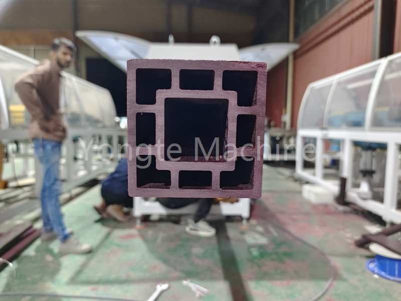 WPC Çit Direği Yapma Makinesi